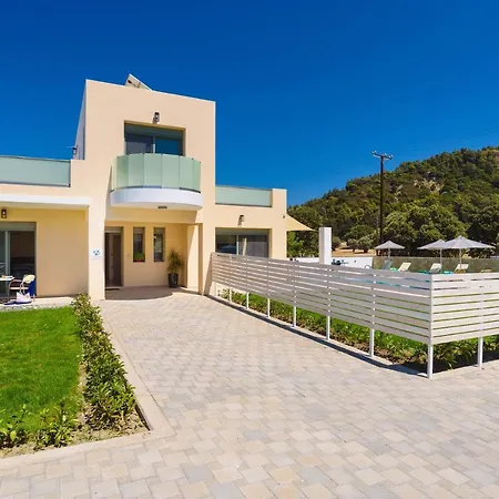 Paleos Evergreen By *