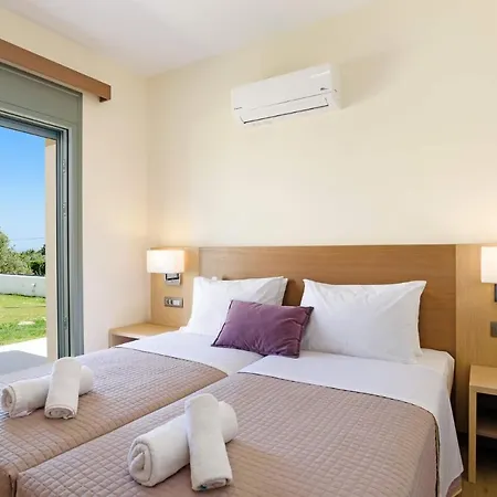 Paleos Evergreen By * Jaliszósz